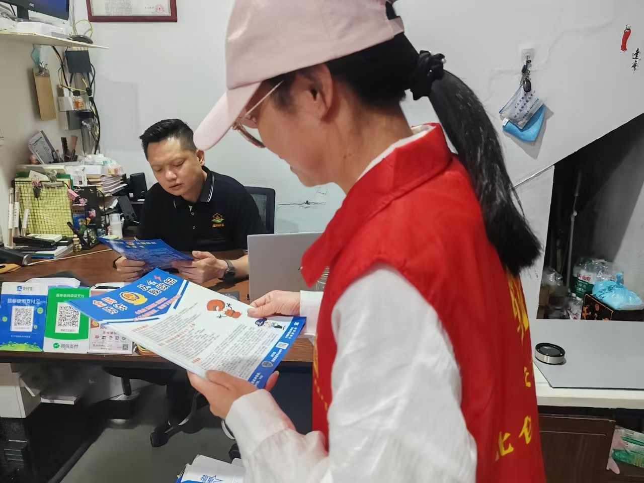 长山社区：筑牢反诈“防火墙” 守护居民“钱袋子”.jpg