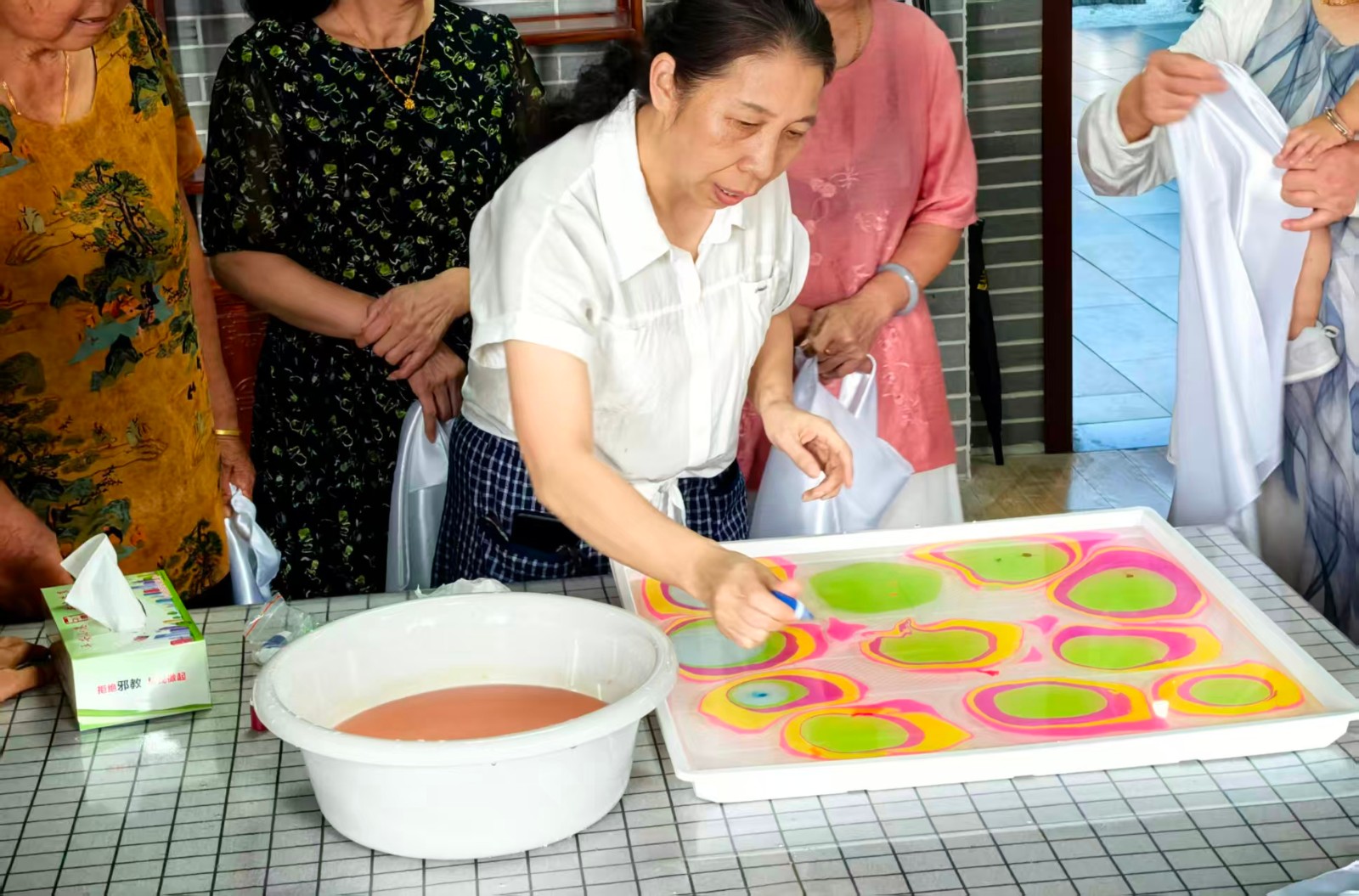 长山社区：水拓绘梦 共赴中秋团圆之约.jpg