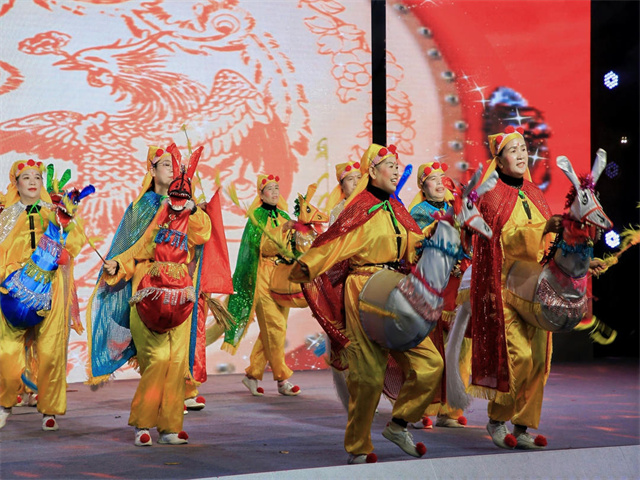 北仑柴桥成校：舞动柴桥韵 悦享邻里情.jpg