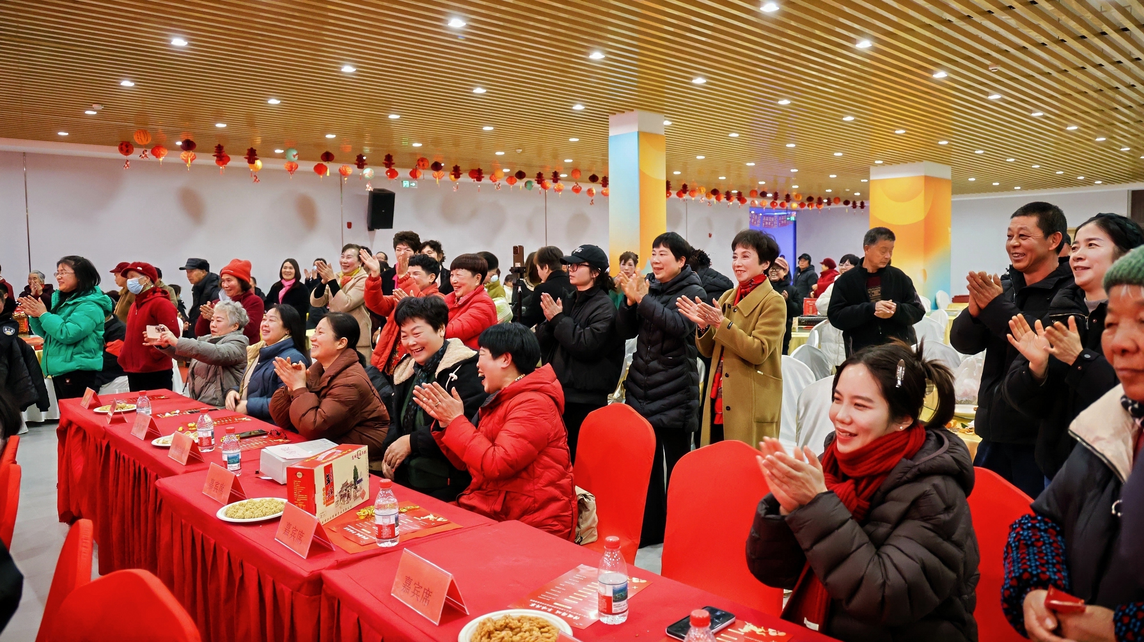 20260202情暖甬城 年味共享 社区首届春晚 (1).JPG