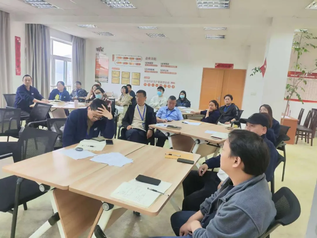 戚家山成校金蓝领项目之班组长领导能力提升训练培训-2.png