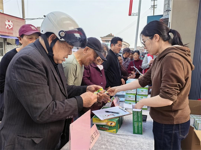 北仑柴桥成校：科普防制知识 守护健康家园.jpg