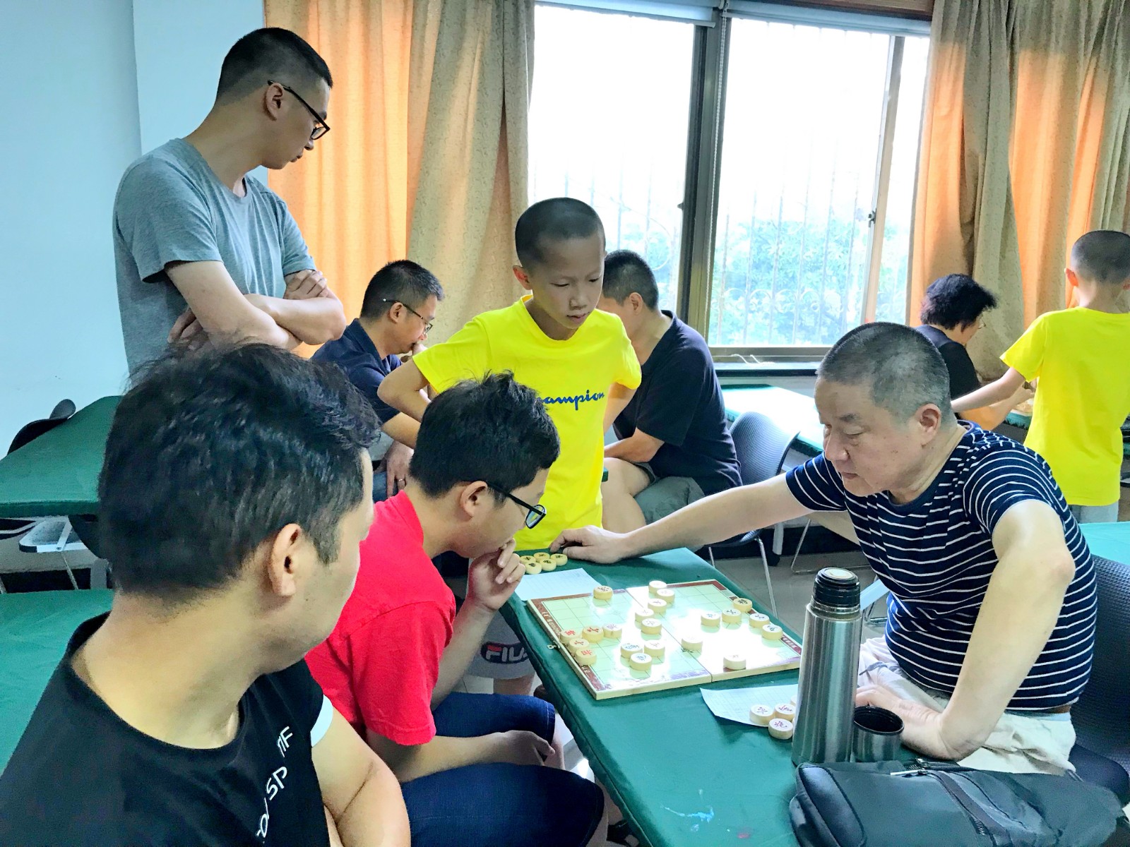 竺山社区：开展 “奕乐杯”象棋比赛2.jpg