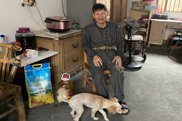 党员走访联系户 服务群众零距离_wps图片.jpg