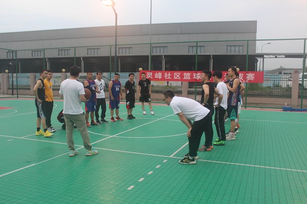 开展篮球队员选拔赛 (1).JPG