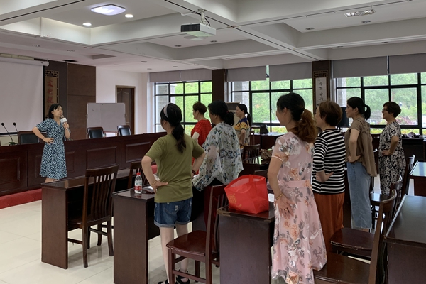 “老有所乐 花样夕阳”之唱响夕阳红.jpg