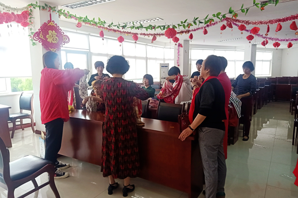 美丽丝巾 魅力女性 (1).jpg