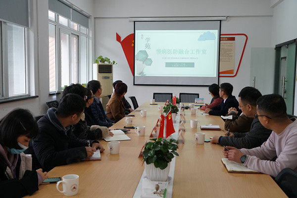 省科协领导调研慢病医防融合科技志愿服务示范点工作 (1).jpg