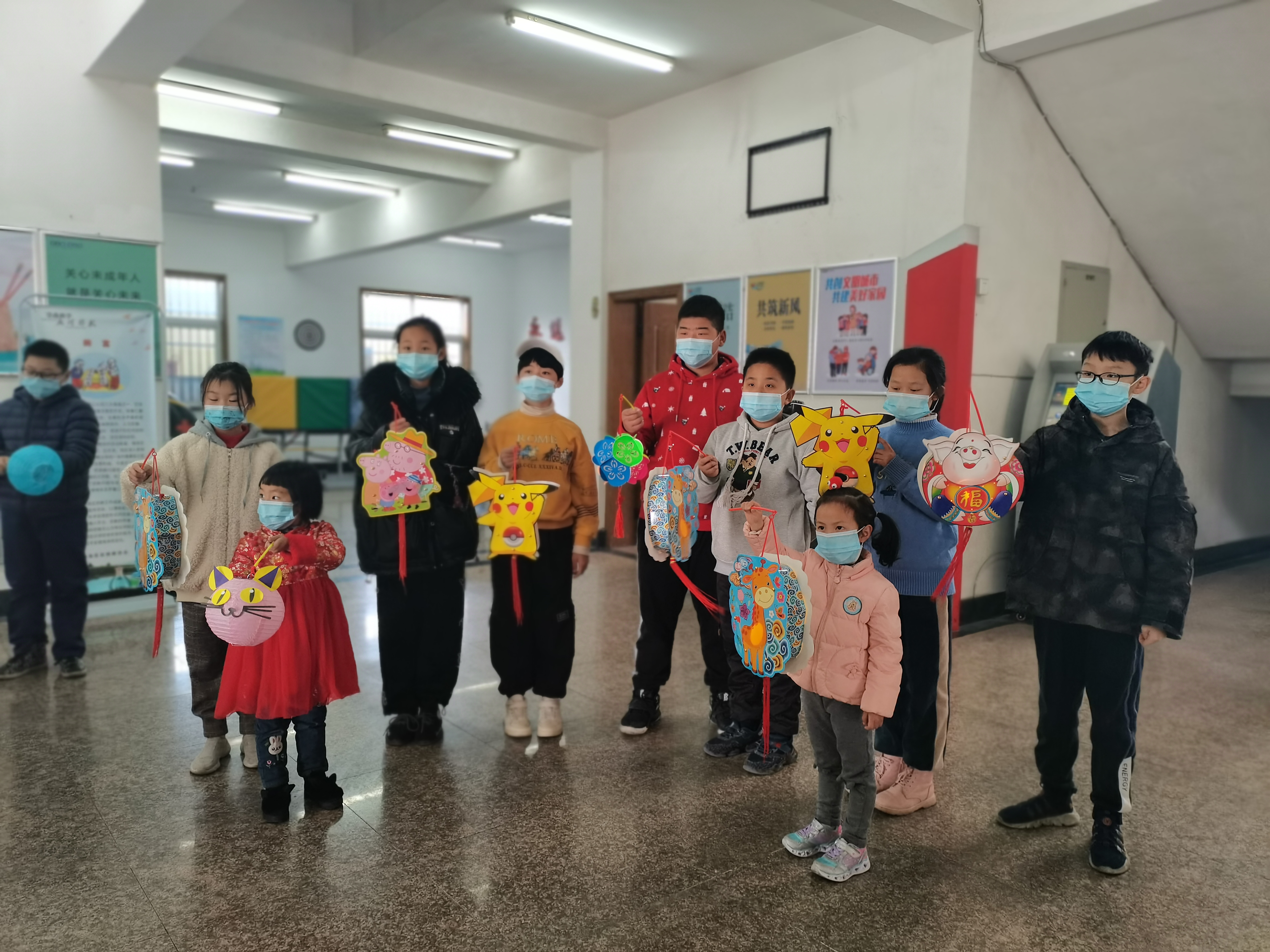 镇海区澥浦镇广源社区举办“我们的节日--元宵节”系列活动之“多彩民族闹元宵 吉祥牛年鸿运来”2.jpg