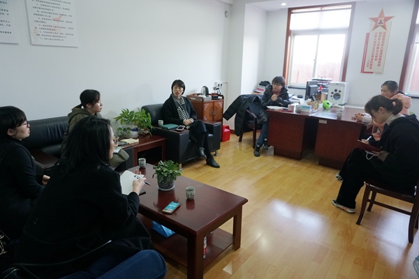 社社联动共商共议  筹备人才招聘会.JPG