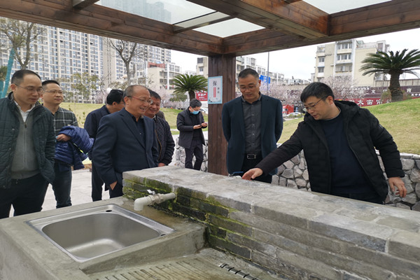 区委常委、组织部部长朱安伟一行调研中河“美丽河湖”建设工作 (2).jpg