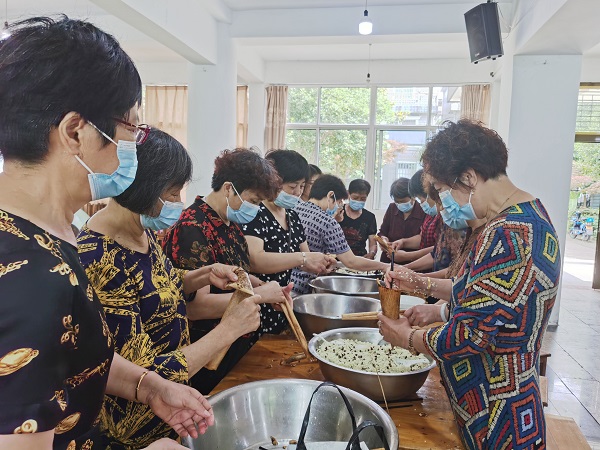 陈华浦社区：“品端午佳节 迎建党百年”端午节文化教育活动 (2).jpg