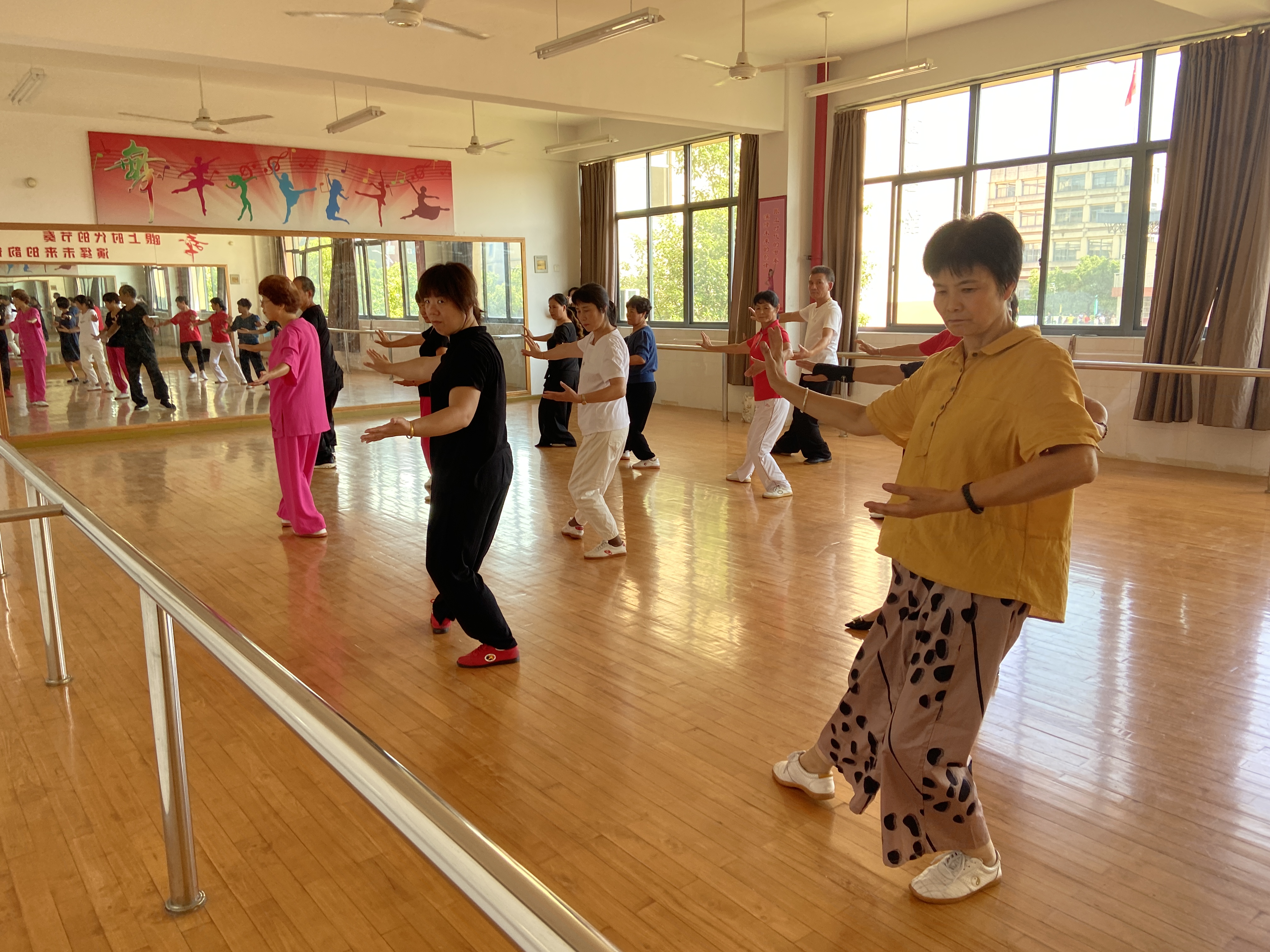老年大学_老年同性玩老年小说_北京老年英语大学