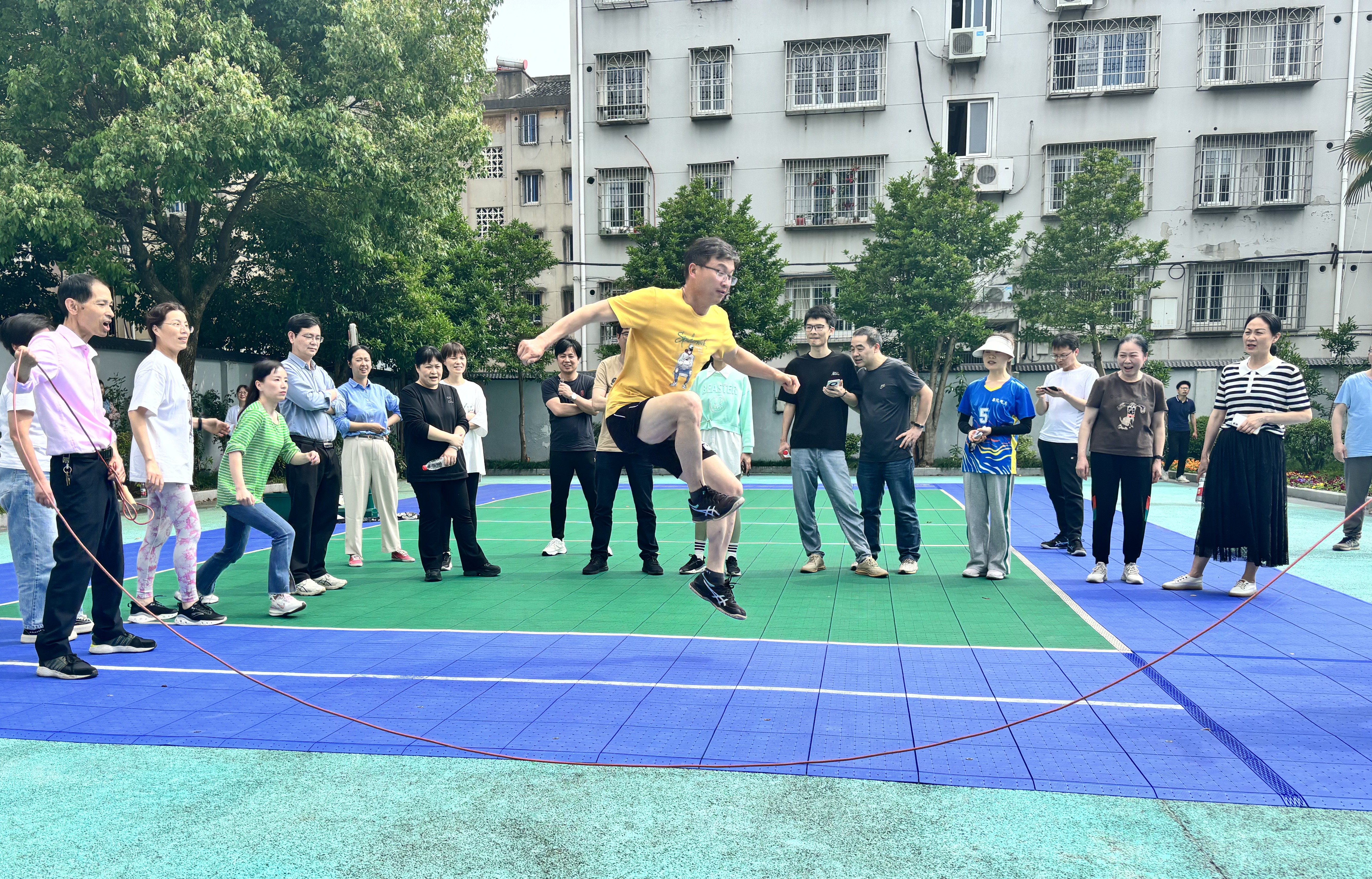 微信图片_20240429150448_副本.jpg